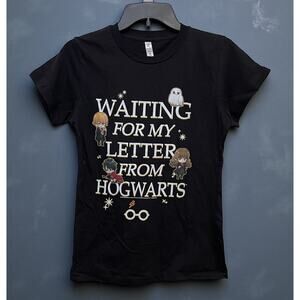 Harry Potter Hogwarts Black T-shirt NEW Size Small Shirt Kids Fantasy Movie